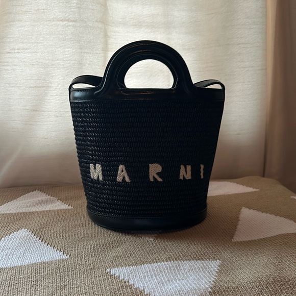 Marni Handbags - Marni Tropicalia Small Bucket Bag in black leather and raffia-effect fabric